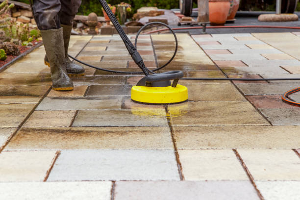 Professional Pressure Washing Services in East Hemet, CA